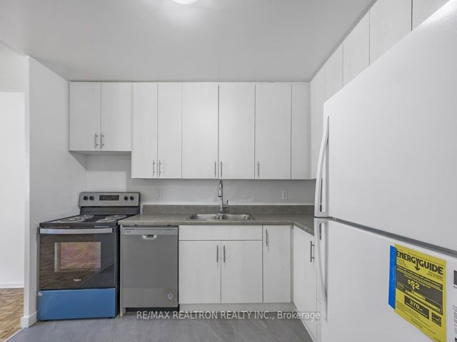 412 - 5 Glamorgan Ave