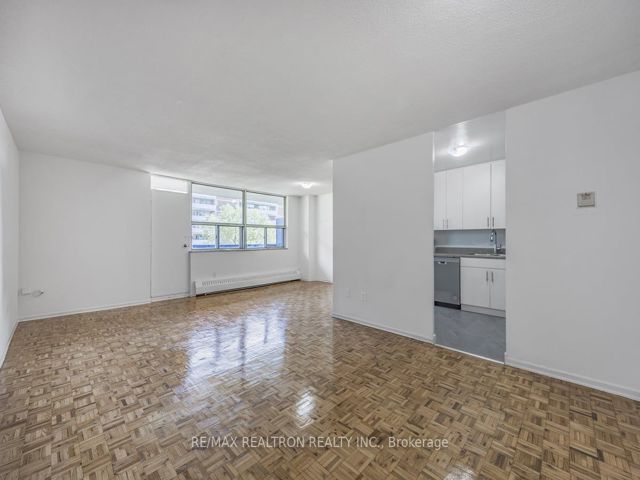 412 - 5 Glamorgan Ave