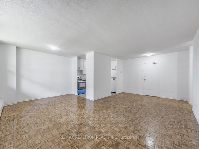 412 - 5 Glamorgan Ave