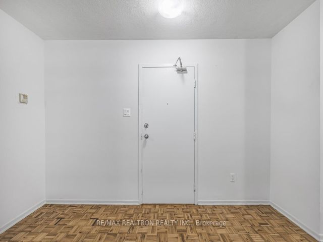 412 - 5 Glamorgan Ave