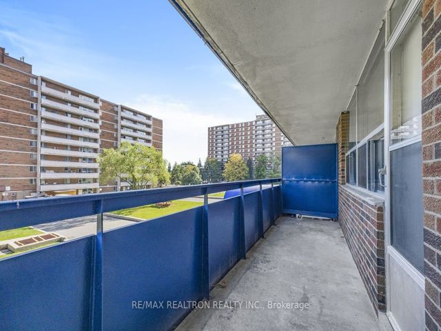 412 - 5 Glamorgan Ave