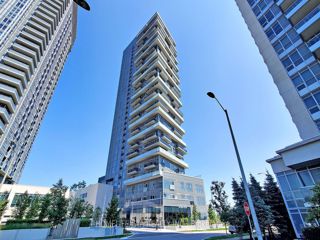 601 - 225 Village Green Sq