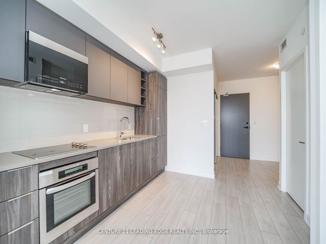 3520 - 2031 Kennedy Rd