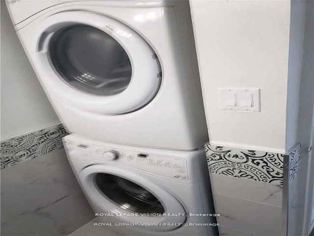 409 - 8 Silverbell Grve