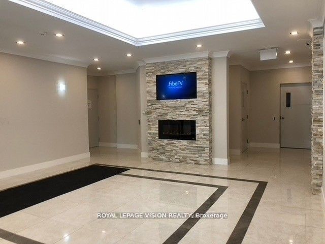 409 - 8 Silverbell Grve