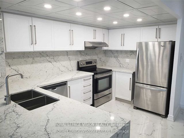 409 - 8 Silverbell Grve