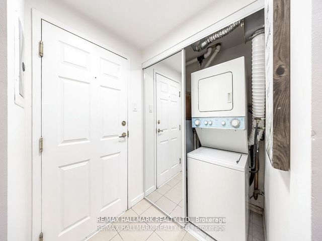 319 - 2351 Kennedy Rd