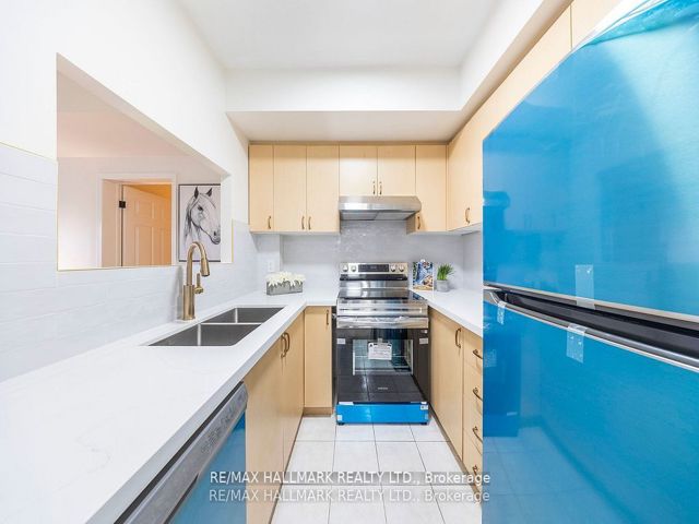 319 - 2351 Kennedy Rd