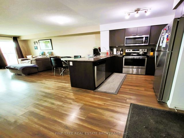 701 - 2150 Lawrence Ave E