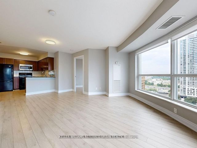 1609 - 125 Village Green Sq