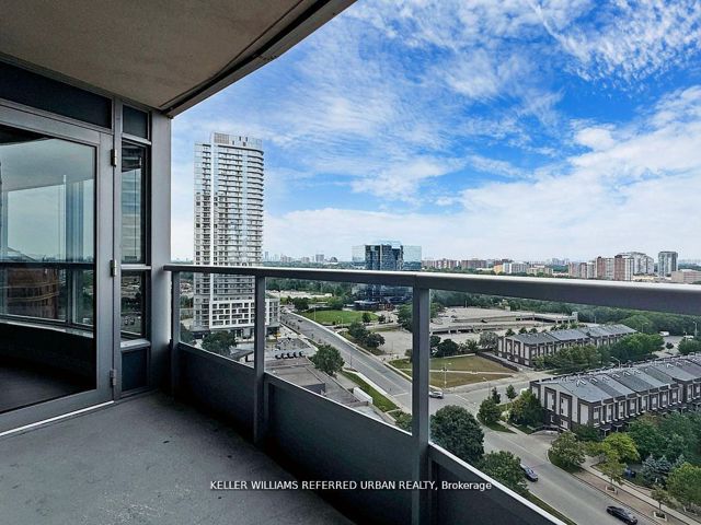 1609 - 125 Village Green Sq