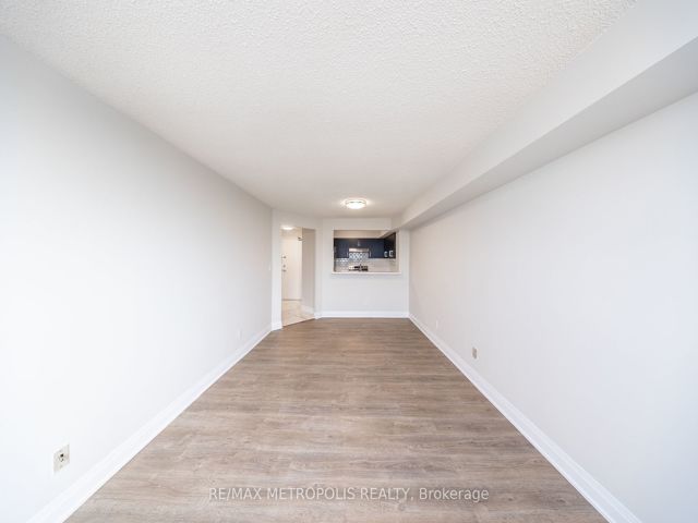 1110 - 400 McLevin Ave