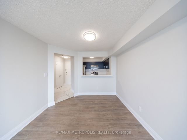 1110 - 400 McLevin Ave