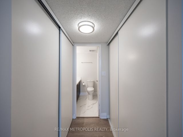 1110 - 400 McLevin Ave