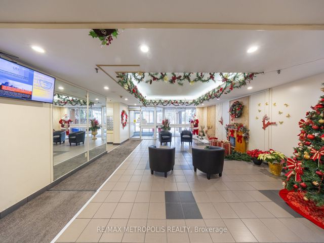 1110 - 400 McLevin Ave