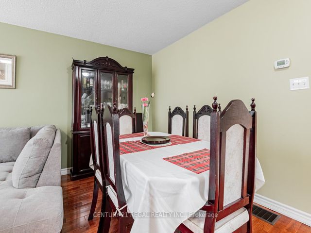 29 - 2359 Birchmount Rd