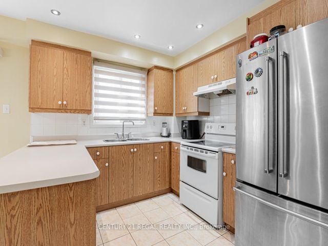 29 - 2359 Birchmount Rd