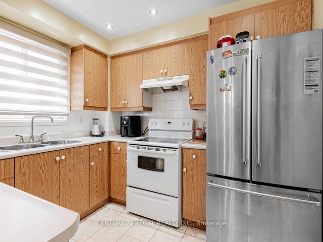 29 - 2359 Birchmount Rd