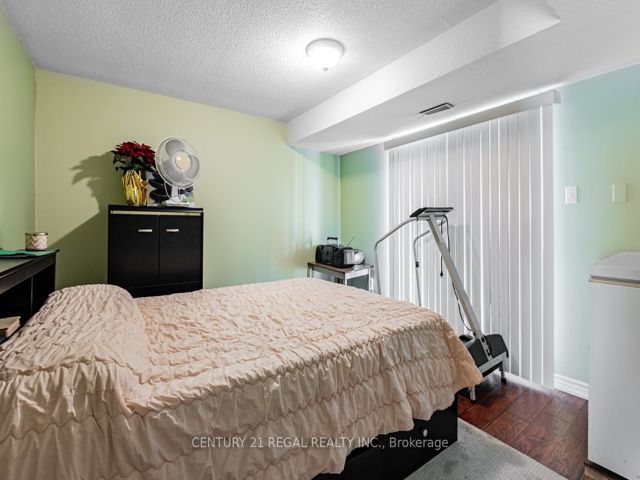 29 - 2359 Birchmount Rd