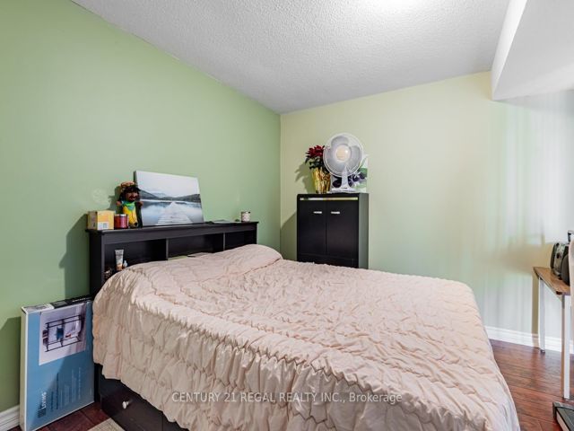 29 - 2359 Birchmount Rd