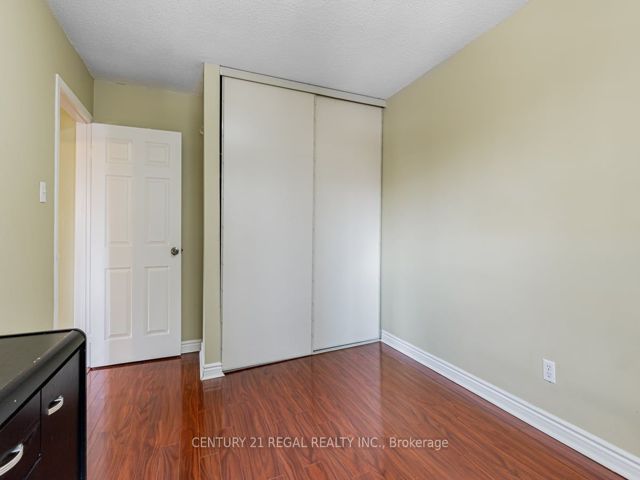 29 - 2359 Birchmount Rd