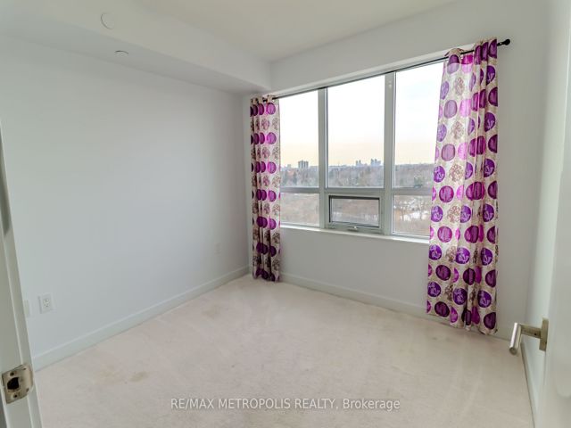 913 - 1346 Danforth Rd