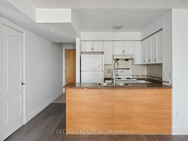 2903 - 50 Brian Harrison Way