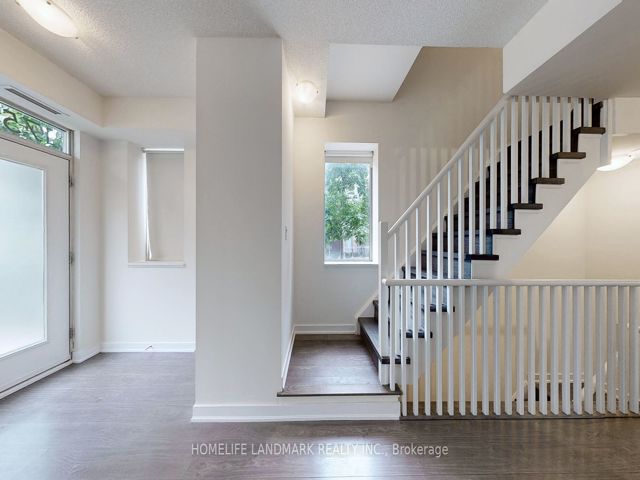 TH14 - 175 Bonis Ave