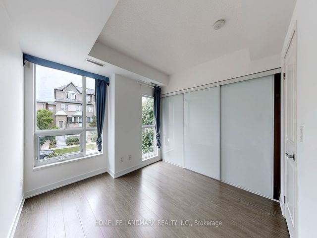 TH14 - 175 Bonis Ave