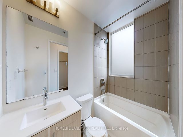 TH14 - 175 Bonis Ave