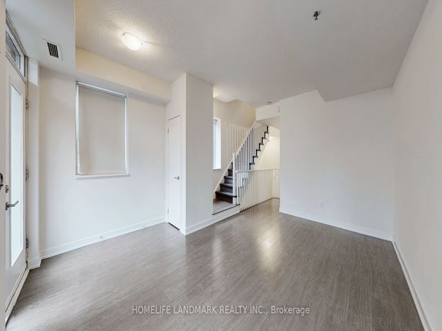 TH14 - 175 Bonis Ave