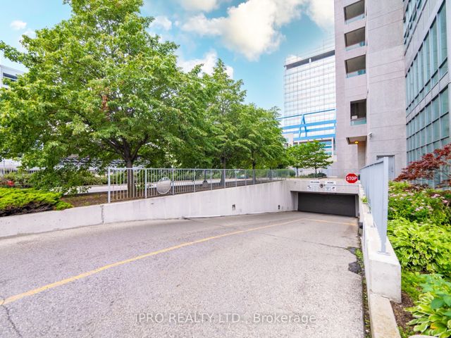 405 - 60 Brian Harrison Way