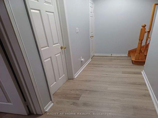 212 - 29 Rosebank Dr