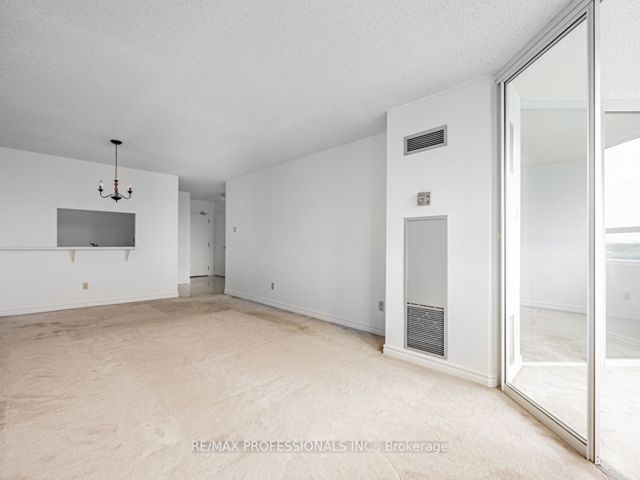 1502 - 4 Park Vista