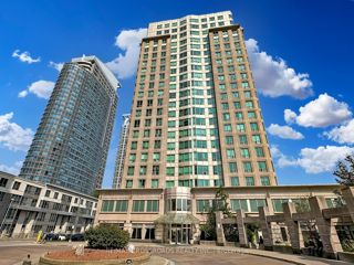 907 - 8 Lee Centre Dr