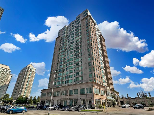 907 - 8 Lee Centre Dr