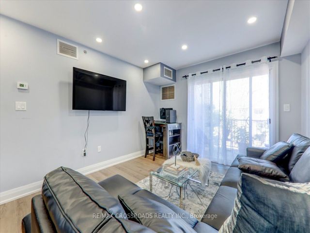 435 - 5225 Finch Ave E