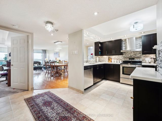 1007 - 4727 Sheppard Ave E