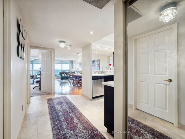 1007 - 4727 Sheppard Ave E