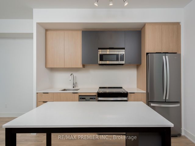 520 - 1350 Ellesmere Rd