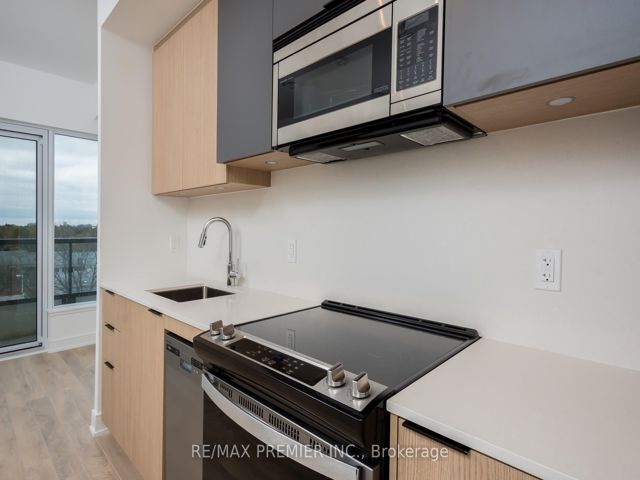 520 - 1350 Ellesmere Rd
