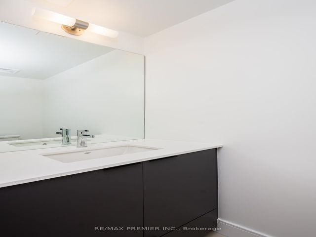 520 - 1350 Ellesmere Rd