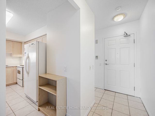 1102 - 2800 Warden Ave