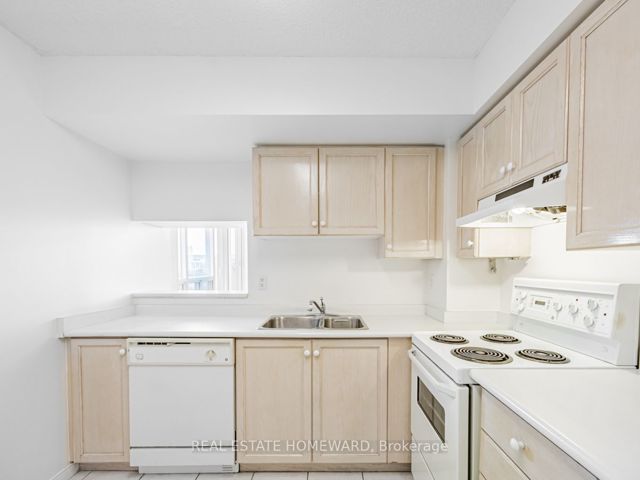 1102 - 2800 Warden Ave