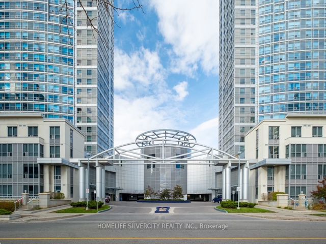 1611 - 36 Lee Centre Dr