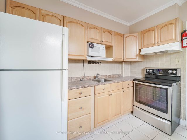 3 - 1378 Danforth Ave