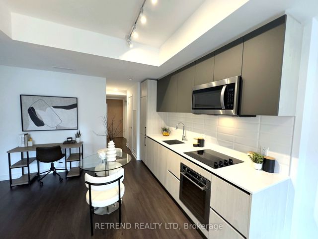 434 - 150 Logan Ave