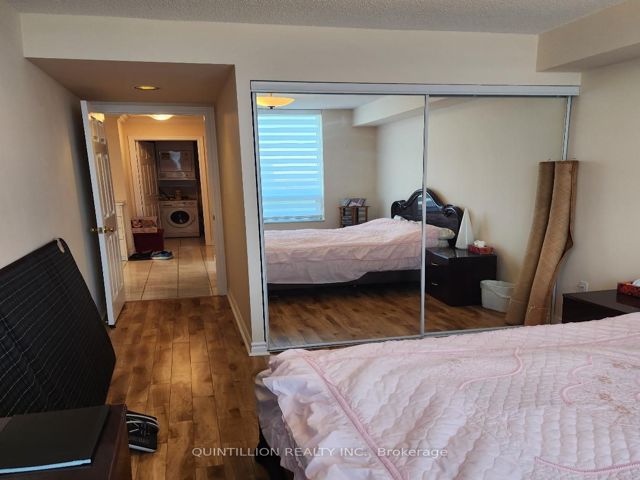 2505 - 228 Bonis Ave