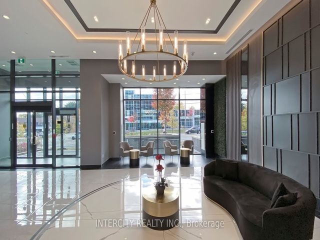 1810 - 3220 Sheppard Ave E