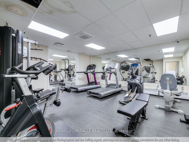 402 - 1950 Kennedy Rd